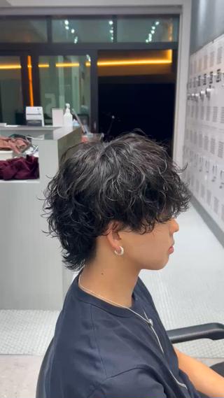 パーマ パーマカラー支持⭕️ 春山凜乃介のヘアスタイル