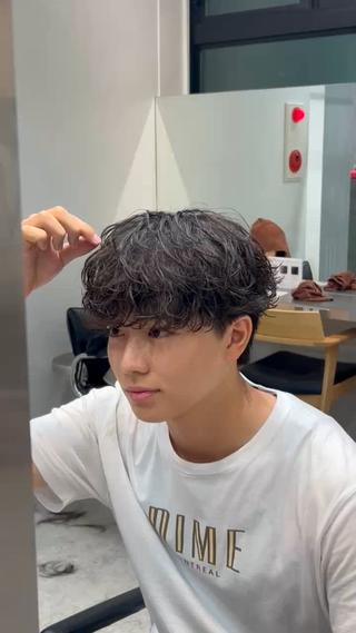 パーマ パーマカ支持率⭕️ 春山凜乃介のヘアスタイル