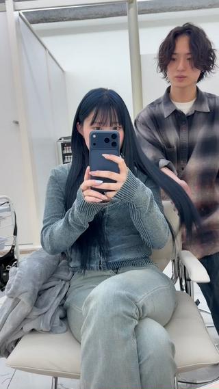 ロング カラー 羽エクステハイトーン naviRaikiのヘアスタイル