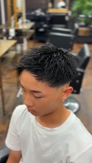 ショート メンズ 難波 凌也のヘアスタイル