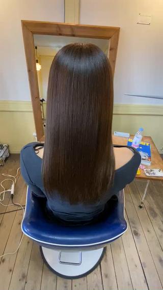 ロング カラー 高塩翔大 髪質改善のヘアスタイル