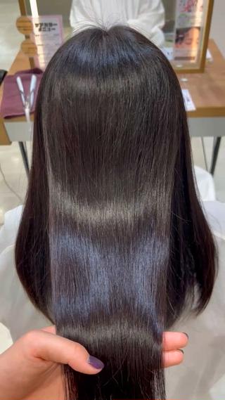 髪質改善トリートメント
シャンプー、ブロー込み
+1,000円で超音波へアアイロンもつけられます!
️ホームケア次第で1ヶ月効果が持続する最先端髪質改善トリートメントです!
トリートメントを放置する時間と最後にアイロン仕上げがございますので、お急ぎの方は少し早めにご予約してください
毛量や長さによっては時間がかかる場合もございます!
酸熱トリートメントではありませんのでご注意ください!