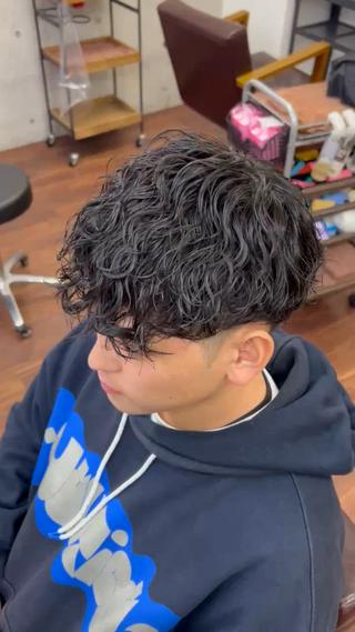 パーマ メンズ Rikito .のヘアスタイル