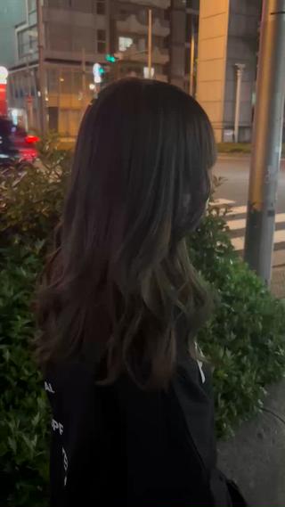 ロング カラー パーマ ふうか 心斎橋美容室のヘアスタイル