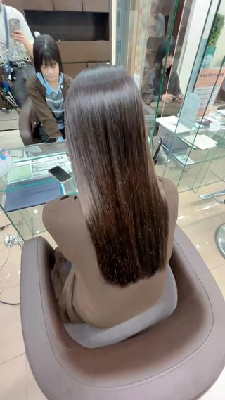 ロング 髪質改善デザイナー kazu🐰のヘアスタイル