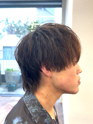 ミディアム カラー パーマ ヘアアレンジ メンズ 伊藤 陸のヘアスタイル