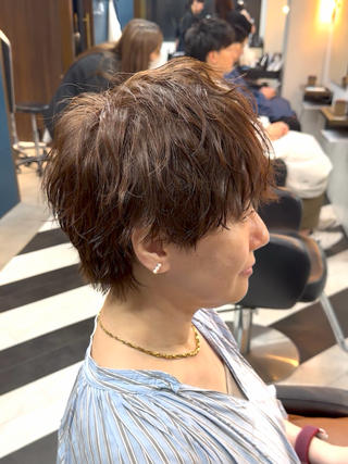 ミディアム カラー パーマ ヘアアレンジ メンズ 伊藤 陸のヘアスタイル