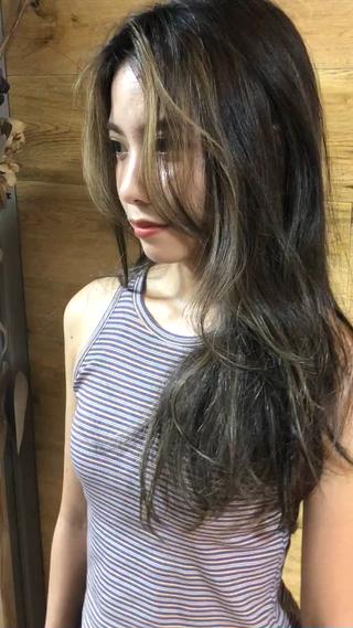 ロング カラー 吉川 ミチオ 【SHIKIO】のヘアスタイル