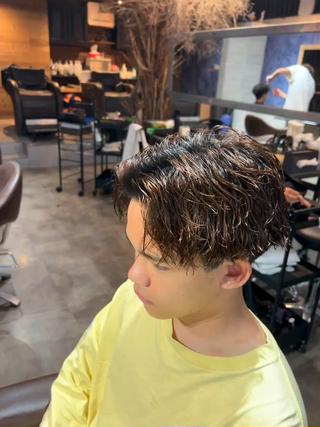 パーマ メンズ Litbyfifth 前里花鈴のヘアスタイル