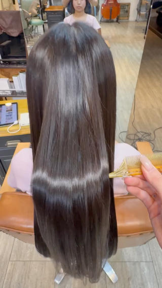 カラー . KANA☁️˖ ࣪⊹のヘアスタイル