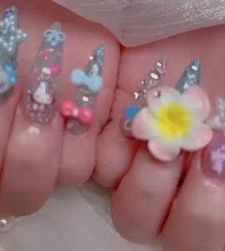 ミディアム YUME Nail Beautyのネイルデザイン