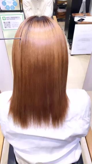 ミディアム 井出 くるみのヘアスタイル