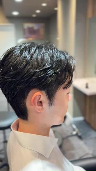 メンズ 門岡 昌輝のヘアスタイル