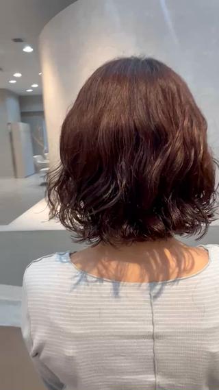 今流行りのボブパーマ
ムースでくしゃっとするだけでかんたんですྀི 