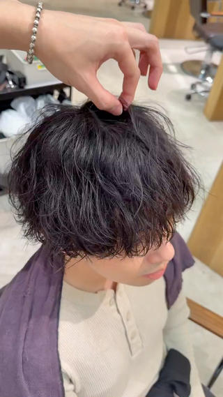ミディアム パーマ メンズ メンズカット特化🐺 メンズウルフ/置塩祥のヘアスタイル