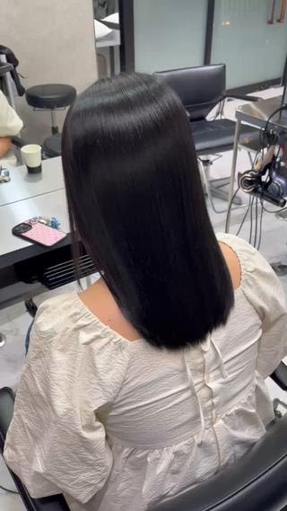 ミディアム RAF Linoのヘアスタイル