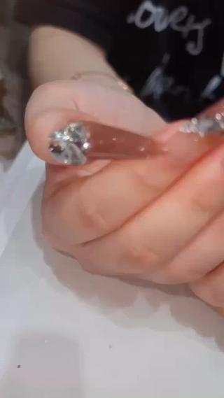 ご来店ありがとうございました!

Instagram: labon_nails_academy

TEL: 080-9724-8866

住所:名古屋市中村区鳥居西通1-46-2中村公園ビル2階

(中村公園駅)2番出口から徒歩1分

#名古屋ネイル#中村区ネイル#栄ネイル#スカルプネイル #ロング ネイル#ジェルネイル#ネイルデザイン#ネイルアート #きらきらネ

イル#韓国ネイ

ル#海外ネイル#トレンドネイル#ギャル ネイル

#派手ネイル

#ネイル 
