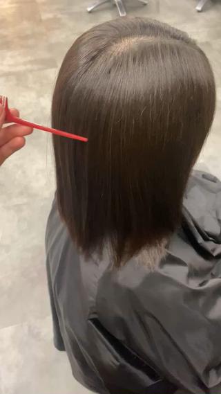 縮毛矯正モデルさせて頂きました!
アイロンを通さずここまで艶々にすることができます!
是非一度お試しください