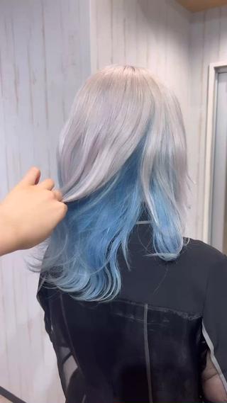 White× light blue