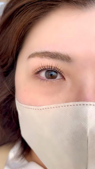 マツエク・マツパ 佃 愛実の眉毛・アイブロウイメージ