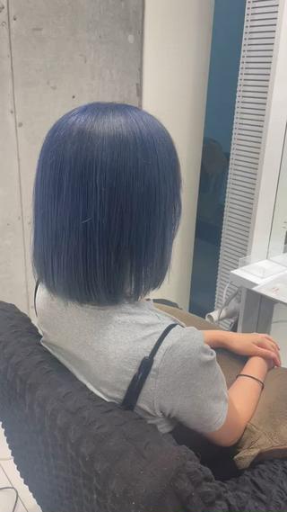 ミディアム カラー yuzuna ハイトーン 天神のヘアスタイル
