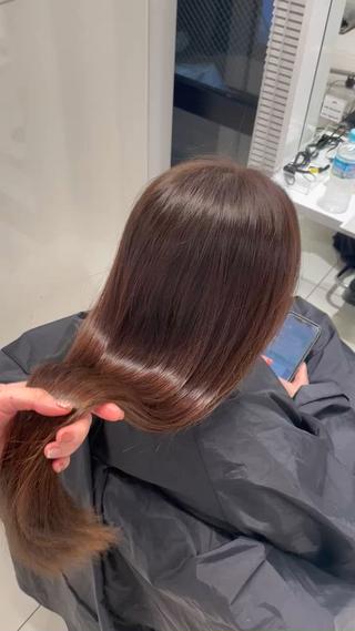 ココアブラウン
当日予約お待ちしてます