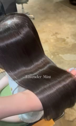⠀
“髪質改善でつくる” Lavender Mint【ラベンダーミント】
黄色・赤・オレンジ感を消しつつ明るさを残したベージュ
履歴によってはブリーチなしダブルカラーをご提案する可能性がございます
一人一人に合ったカラー剤を調合しておりますので、細かいイメージやニュアンスをお伝え下さい
#髪質改善 #髪質改善カラー #透明感カラー #ラベンダーミント #明るめベージュ