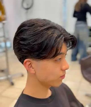 ミディアム 曲がる縮毛矯正大宮 No.1工藤竜雅のヘアスタイル