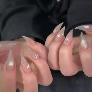 ネイル Yu  Ki ネイルのネイルデザイン