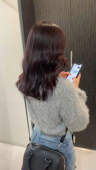 カシスカラー
光に当たると色味綺麗に出ます!