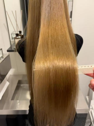 ロング 加藤 みゆのヘアスタイル