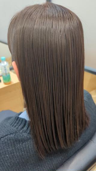 くせ毛、ダメージ毛の方は是非ご相談ください。
インスタからのご質問も受け付けています。
@yuto_8844