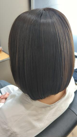 くせ毛、ダメージ毛の方は是非ご相談ください。
インスタからのご質問も受け付けています。
@yuto_8844