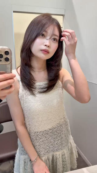 ミディアム ️🫧レイヤーカット /れいか️️🫧のヘアスタイル
