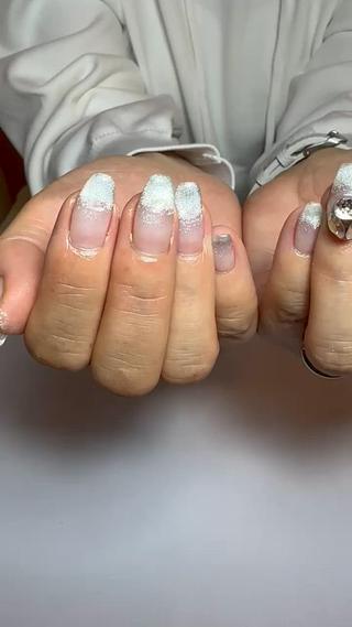セミロング shandy nailのネイルデザイン