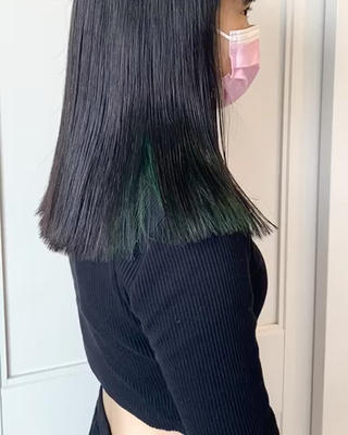 earring color/green