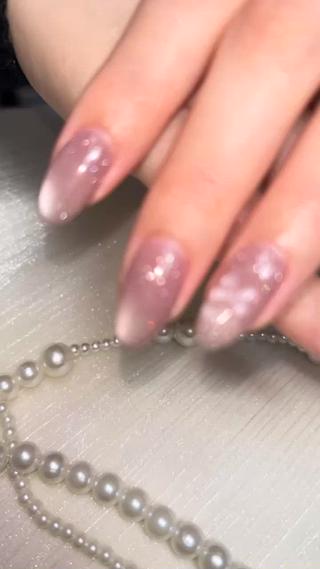 ネイル RYAURA NAILのネイルデザイン