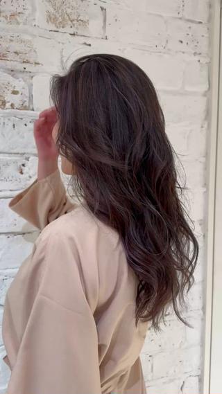 カラー 白石 恵美のヘアスタイル