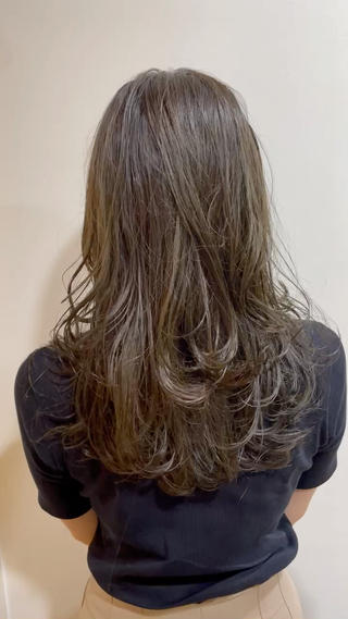 ブリーチ無しでもこの透け感
ショートカットのモデル様募集してます♡
気になる方はお気軽にご連絡ください♡