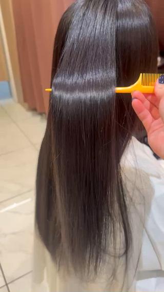 ロング 奥寺 沙菜のヘアスタイル