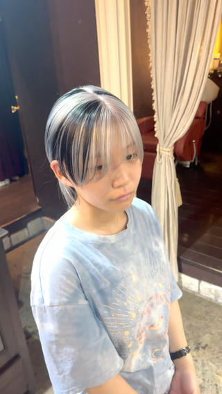 ショート カラー 安藤悠里/ハイトーン /デザインカラーのヘアスタイル