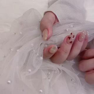 ネイル Tinaネイル 難波のネイルデザイン