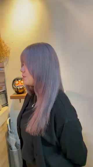 カラー 岩佐 怜のヘアスタイル
