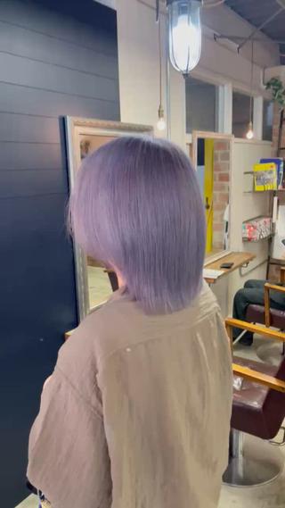 カラー 岩佐 怜のヘアスタイル