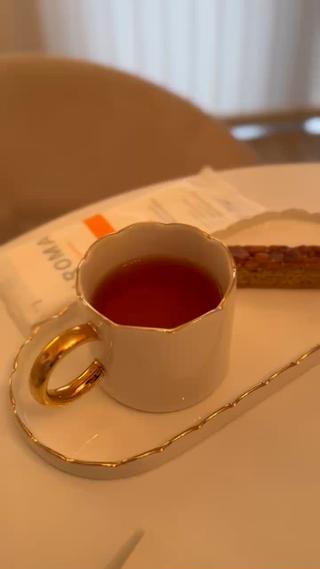 お手入れ後は季節ごとに変わるお茶菓子でホッと一息