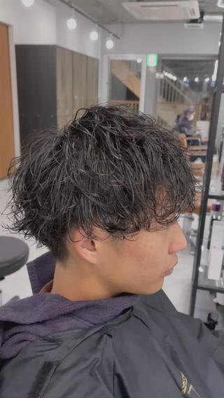 パーマ メンズ バレイヤージュ特化/ アキラのヘアスタイル