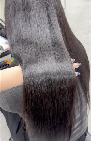 ミディアム カラー ヘアアレンジ 🌈くれは🎨デザイ ン🌟ダメージレスのヘアスタイル