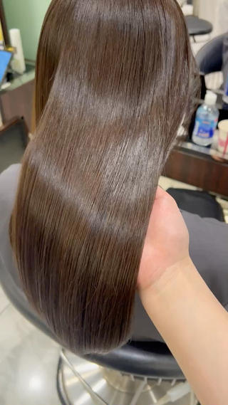 艶々ぷるぷる︎
トリートメントで内部から補修しませんか?︎