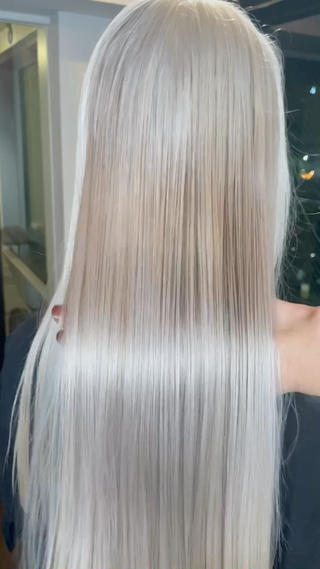 ロング 安田和洋 ブリーチカラー特化のヘアスタイル