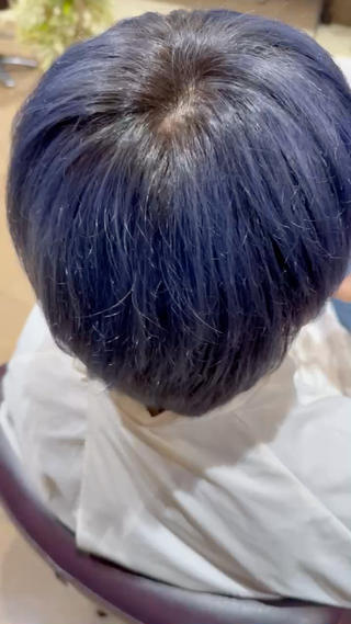 【カラーモデル】ブルーバイトレット